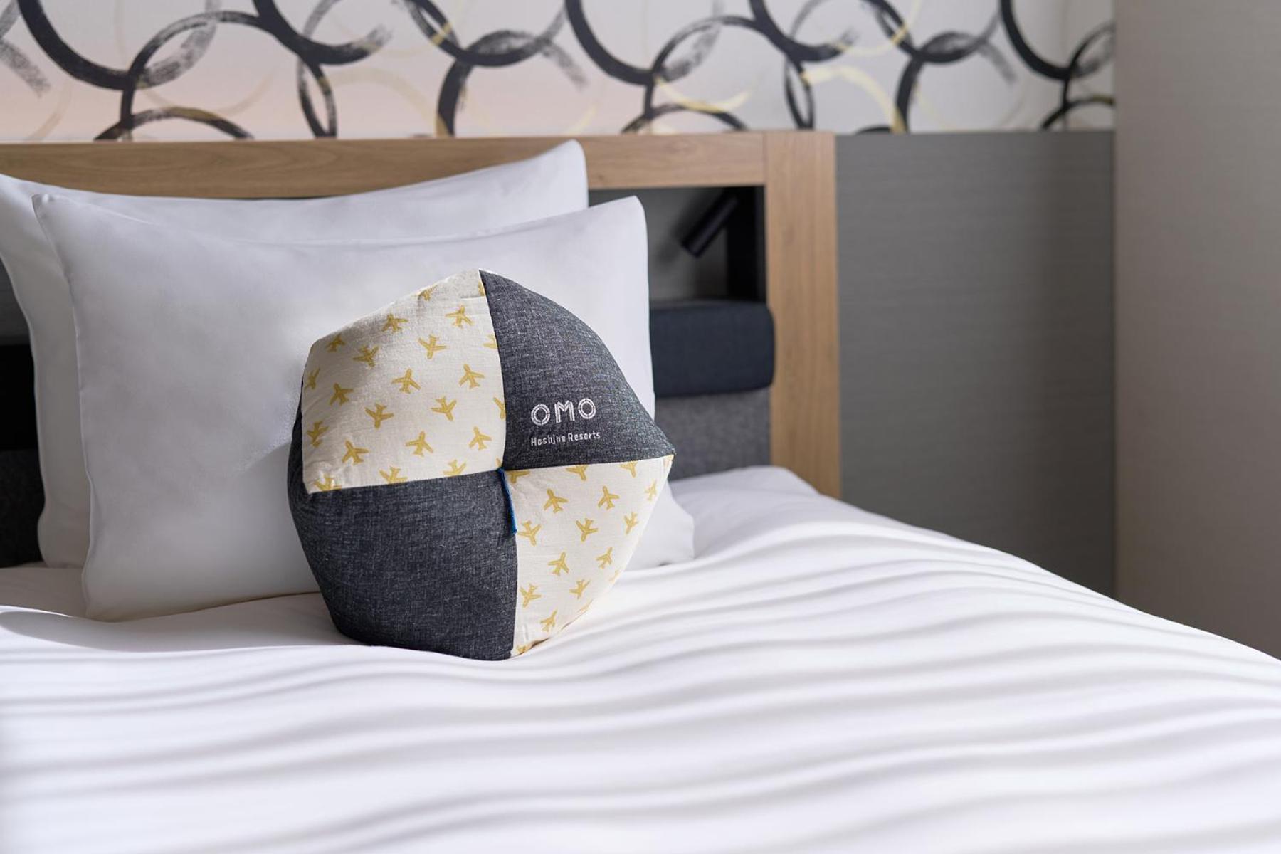 Omo Kansai Airport By Hoshino Resorts Izumisano Exterior foto OYO branded pillow